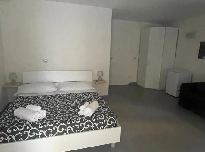 Sei Ottavi Pensión Gioiosa Marea